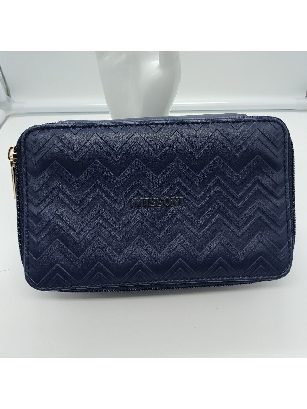 Missoni by Delta airlines navy blue toiletries bag